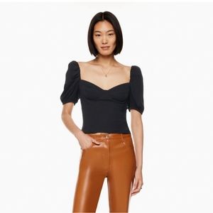 Aritzia Novella Shortsleeve Blouse in Black. Size S.
